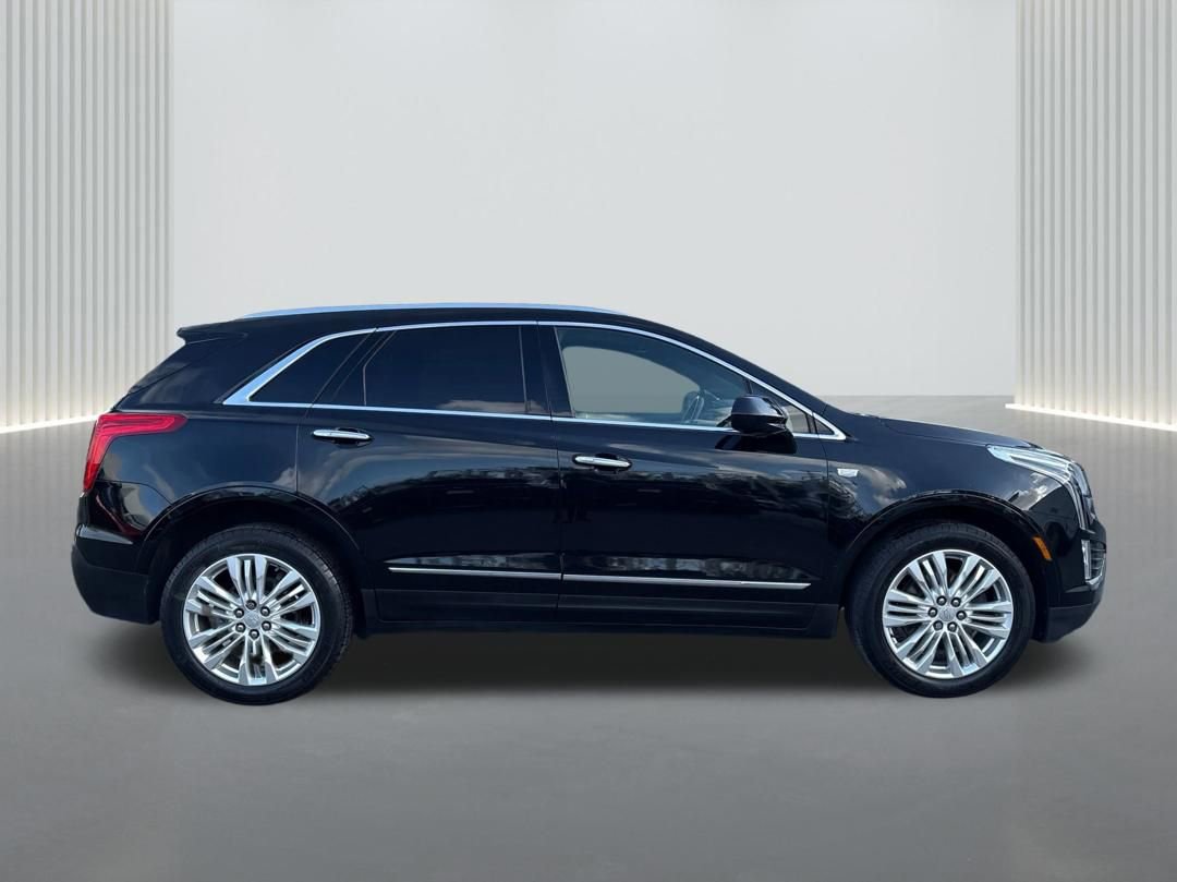 Used 2019 Cadillac XT5 Premium Luxury FWD image 4