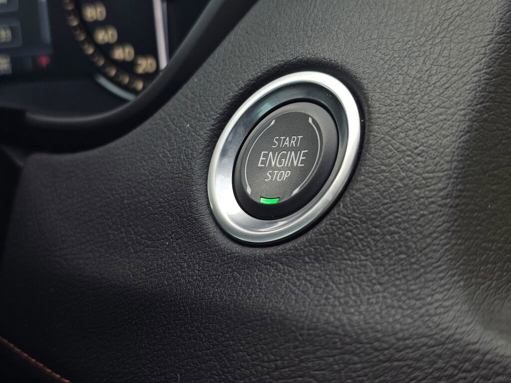 Used 2019 Cadillac XT4 Sport image 31