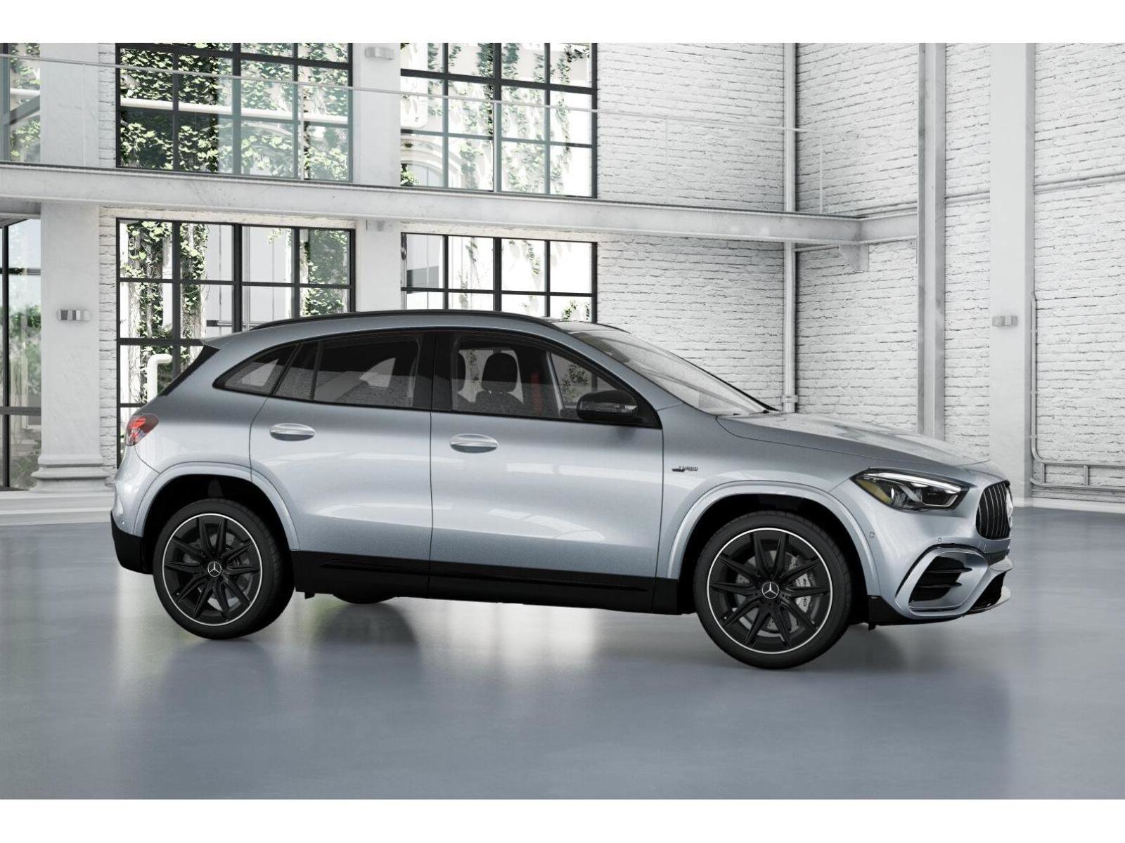 New 2026 Mercedes-Benz GLA 35 AMG 4MATIC image 13