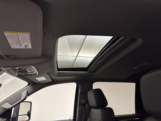 New 2026 GMC Sierra 3500 Denali w/ Denali Reserve Package image 20