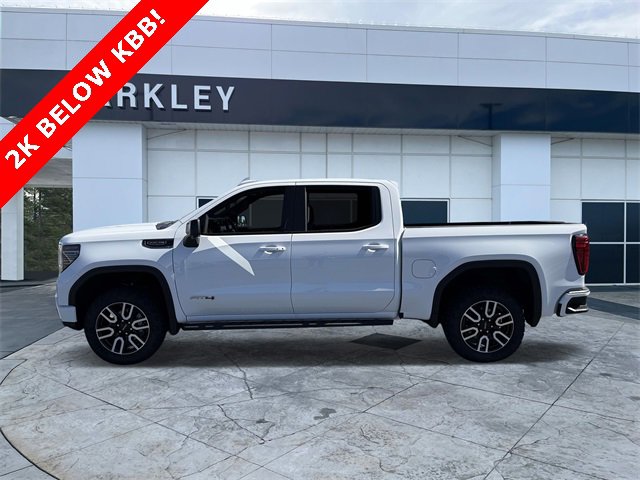Used 2024 GMC Sierra 1500 AT4 w/ Technology Package image 4