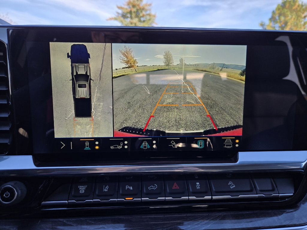 Used 2025 Chevrolet Silverado 3500 LTZ w/ LTZ Premium Package image 25