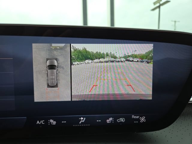 Used 2025 Buick Enclave Avenir w/ Super Cruise Package AWD/4WD image 21