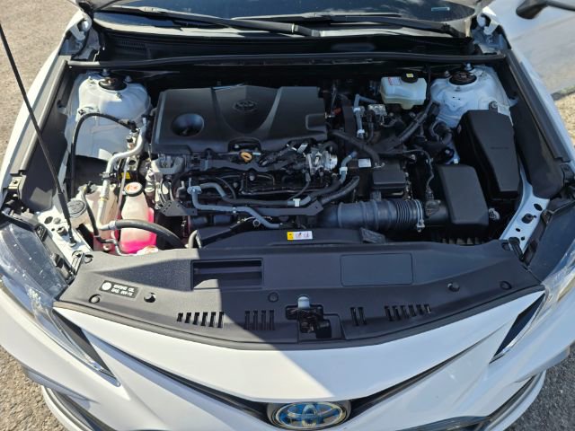 Used 2022 Toyota Camry LE image 13