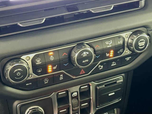 New 2026 Jeep Gladiator Mojave image 22