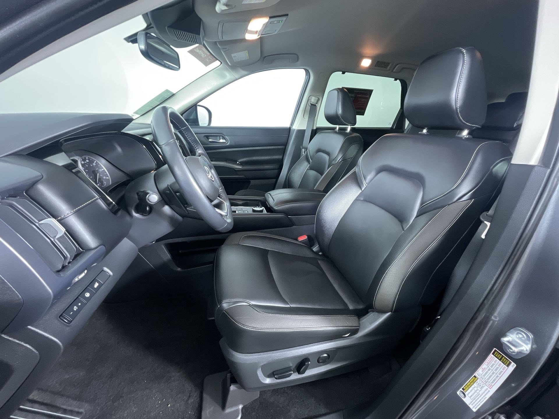 Certified 2022 Nissan Pathfinder SL image 15