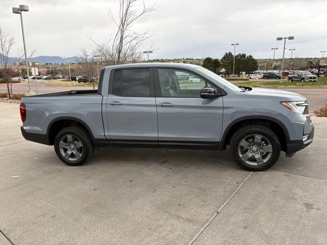 Used 2025 Honda Ridgeline TrailSport image 9