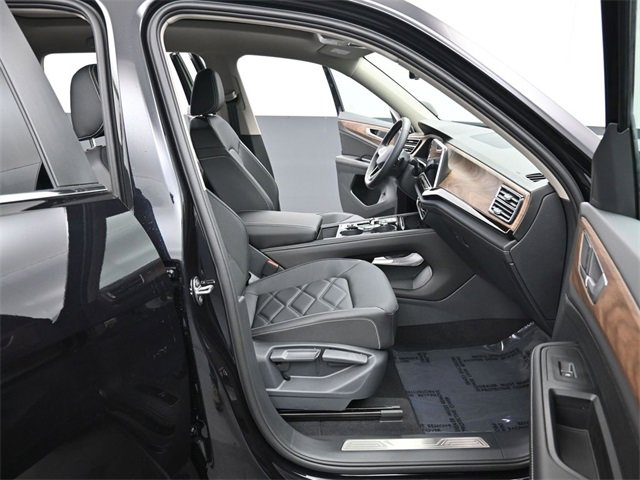 New 2026 Volkswagen Atlas SE image 14