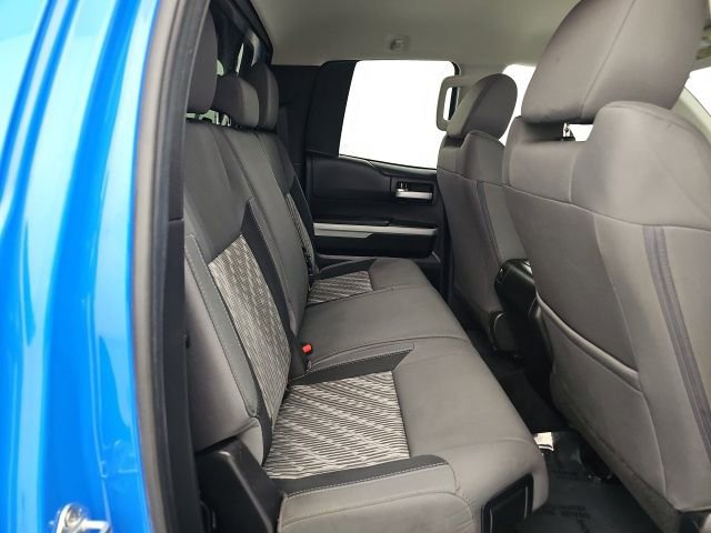 Used 2021 Toyota Tundra SR5 w/ SR5 Upgrade Package AWD/4WD image 33