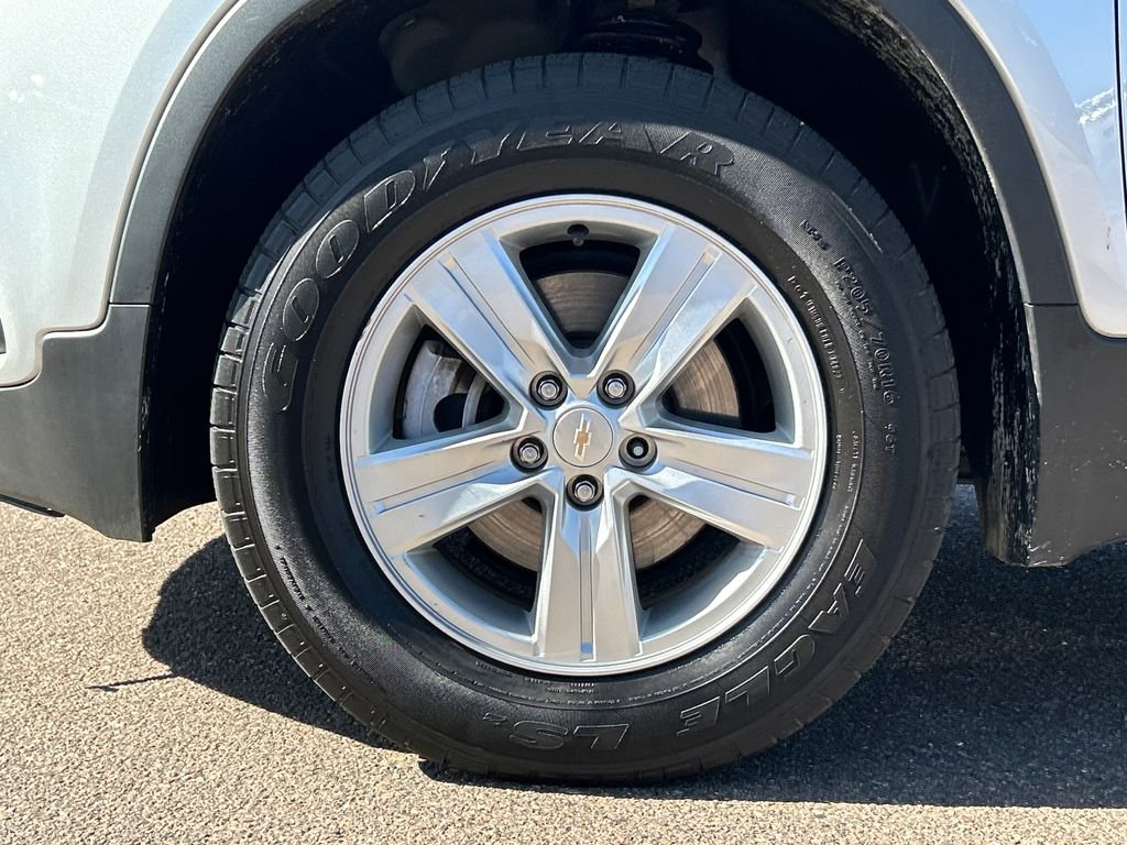 Used 2022 Chevrolet Trax LT w/ Driver Confidence Package AWD/4WD image 25