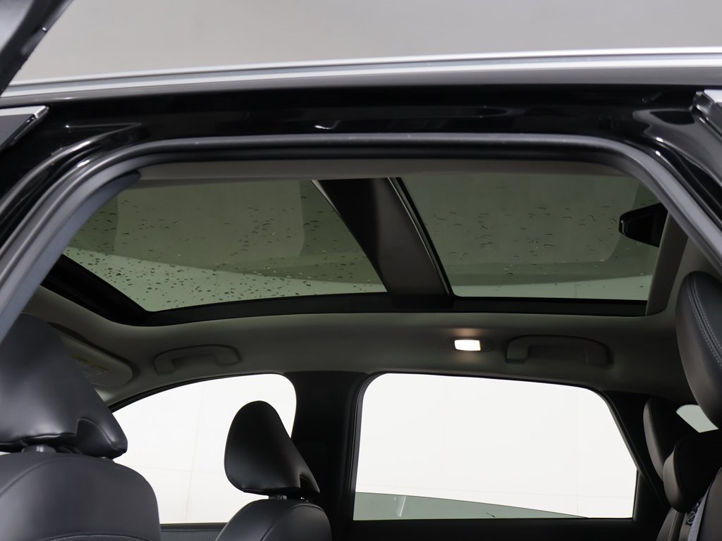 Used 2023 INFINITI QX50 Luxe image 17