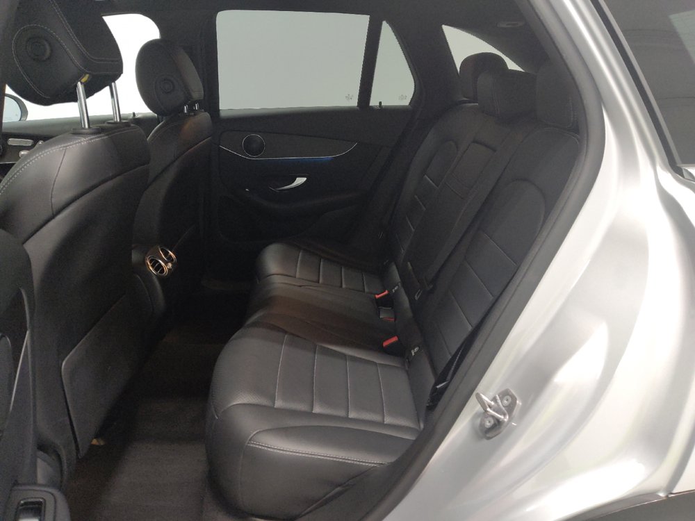 Used 2020 Mercedes-Benz GLC 300 4MATIC w/ Multimedia Package image 18