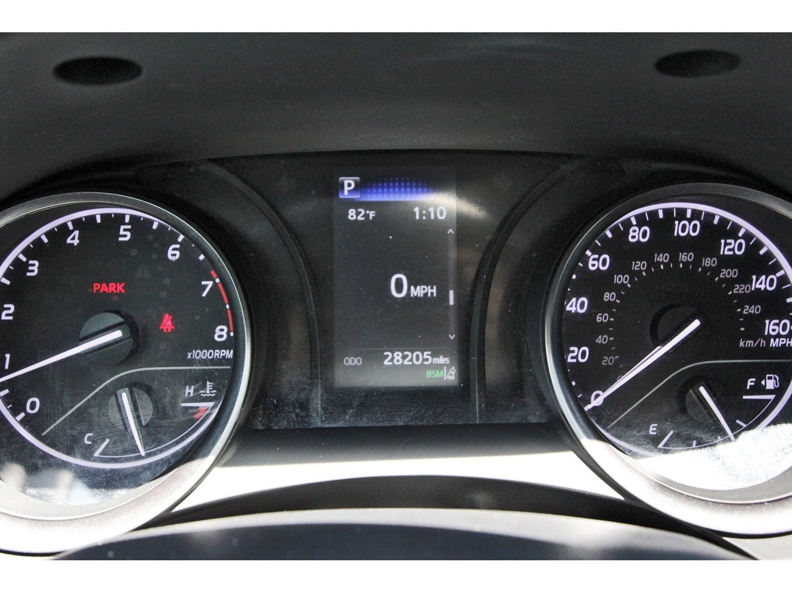 Used 2023 Toyota Camry SE w/ Convenience Package image 14