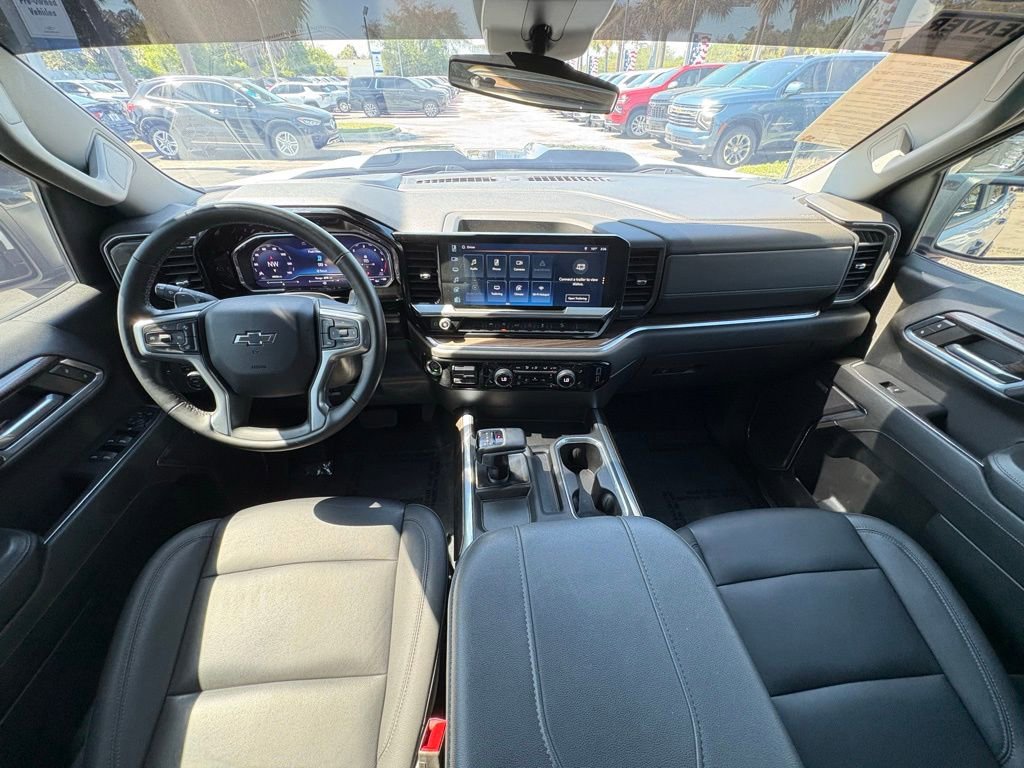 Used 2024 Chevrolet Silverado 1500 LT Trail Boss w/ Convenience Package II image 21