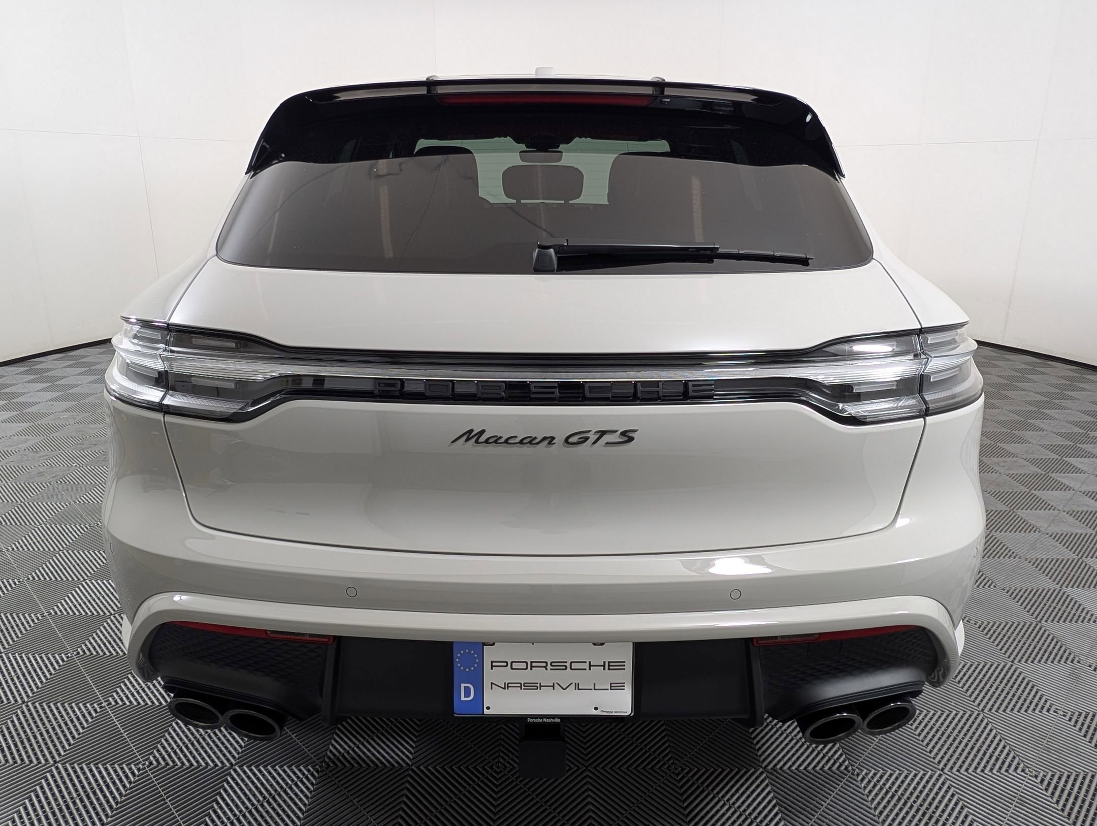 New 2026 Porsche Macan GTS AWD/4WD image 11