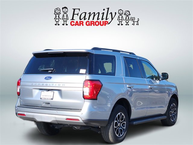 Used 2024 Ford Expedition XLT image 4