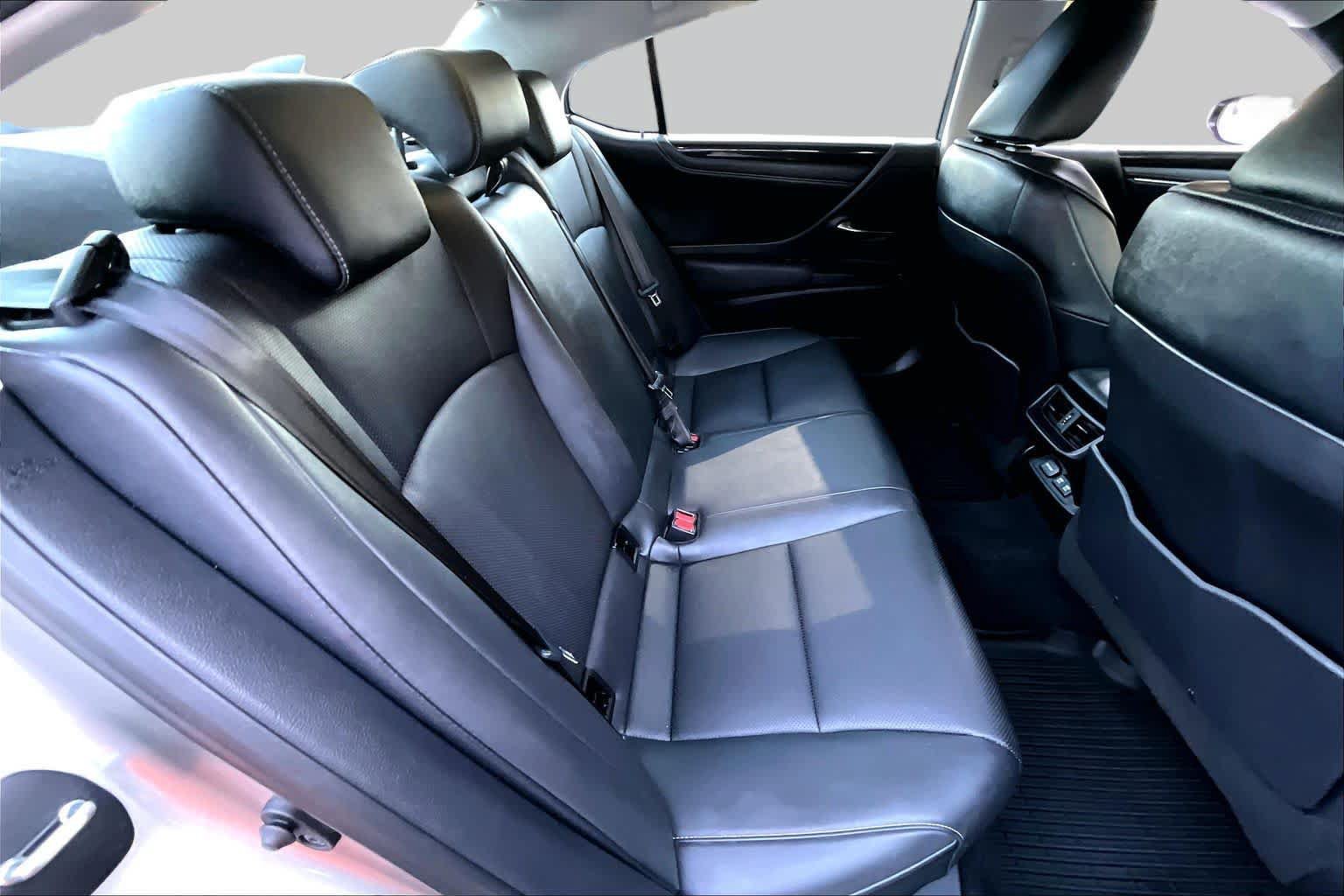 Used 2020 Lexus ES 350 w/ Premium Package FWD image 19