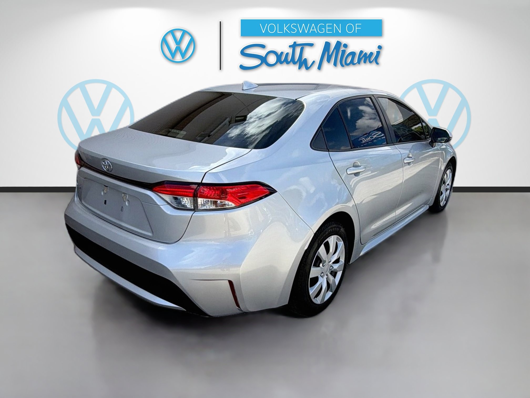 Used 2022 Toyota Corolla LE FWD image 7