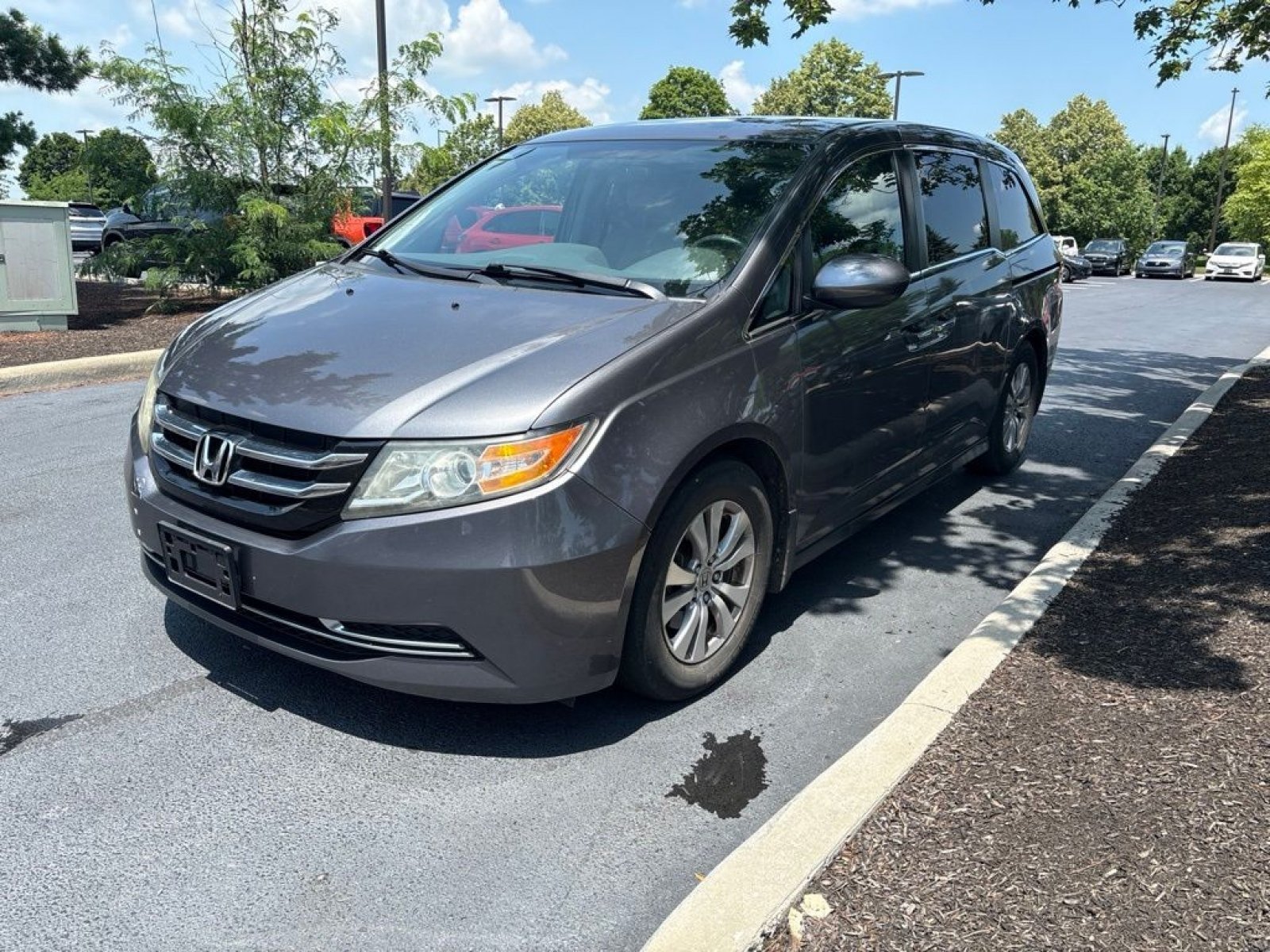 Used 2014 Honda Odyssey EX image 4