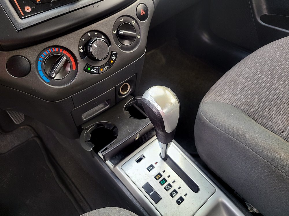 Used 2011 Chevrolet Aveo LT w/ LPO, Bodyside Molding Package FWD image 34