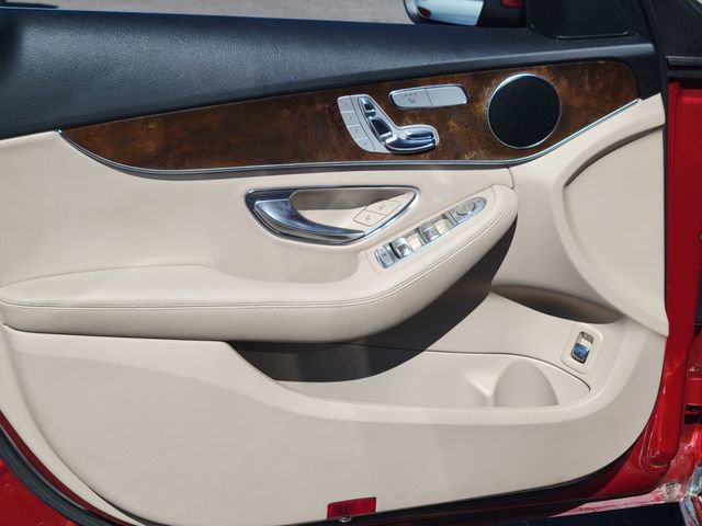 Used 2017 Mercedes-Benz C 300 4MATIC Sedan image 7