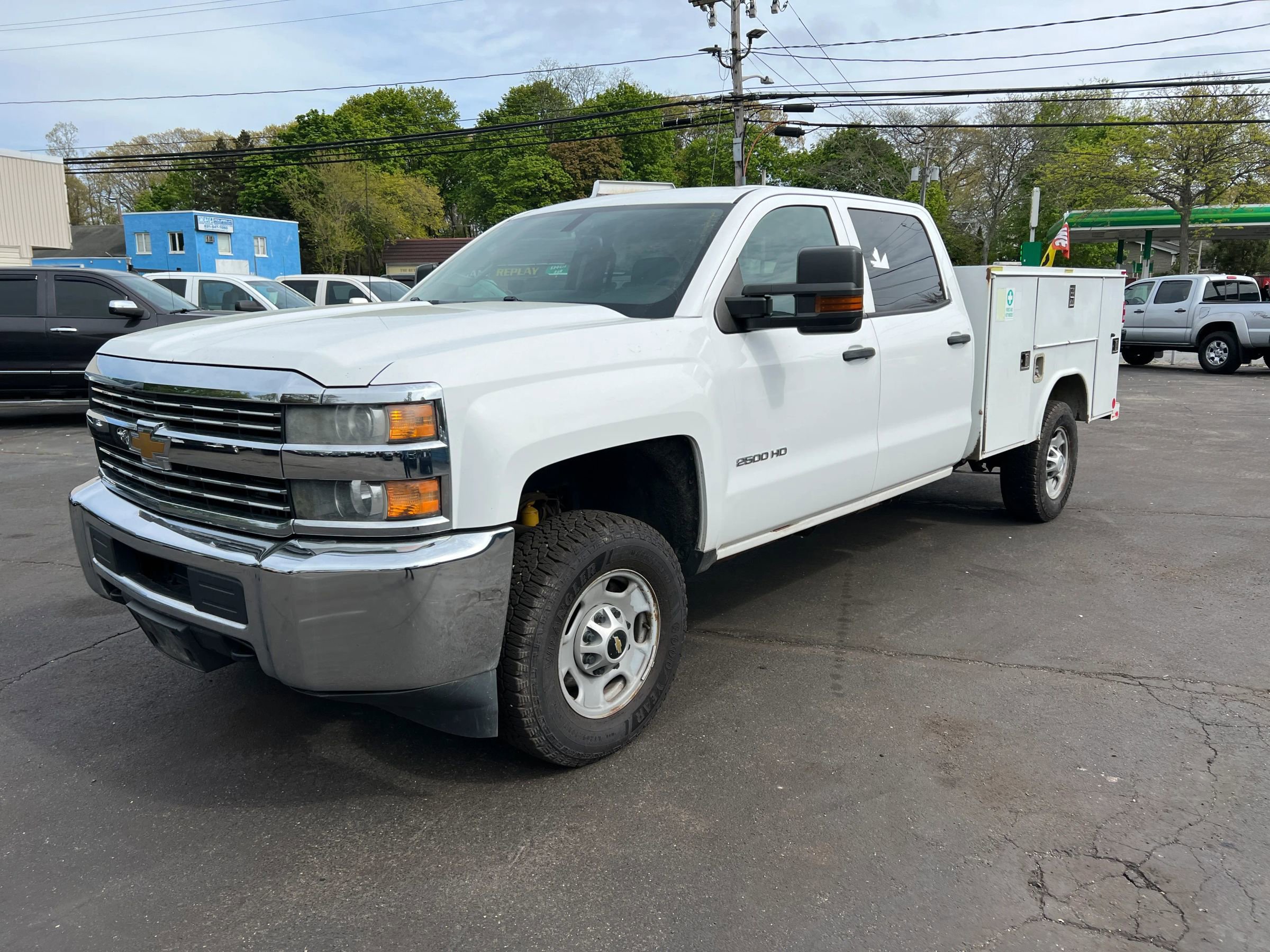 Used 2015 Chevrolet Silverado 2500 W/T w/ WT Convenience Package AWD/4WD image 2