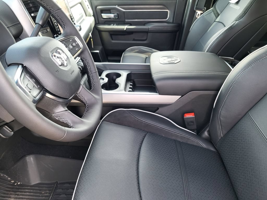 New 2026 RAM 2500 Laramie w/ Night Edition AWD/4WD image 12