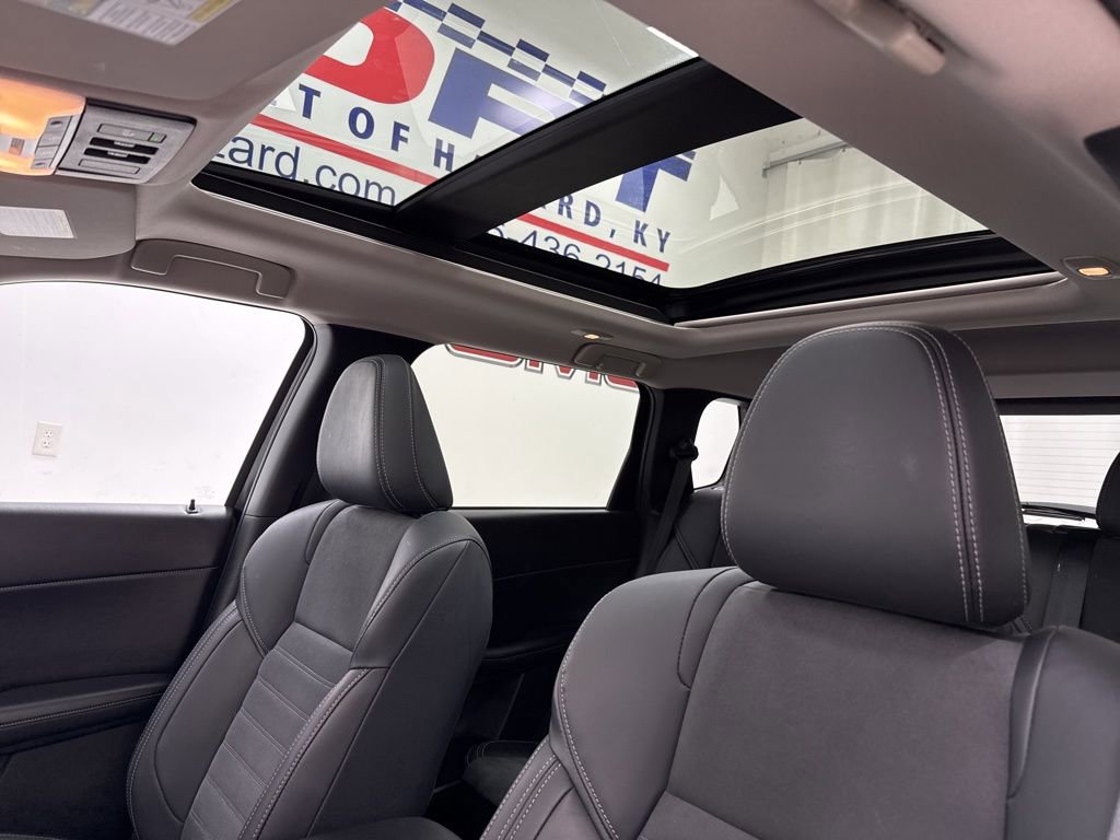 Used 2024 Mitsubishi Outlander SE image 20