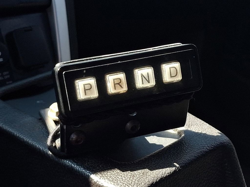 Used 2015 Ford Explorer XLT w/ Equipment Group 202B image 13