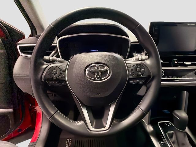 Certified 2022 Toyota Corolla Cross XLE w/ Convenience Package image 9
