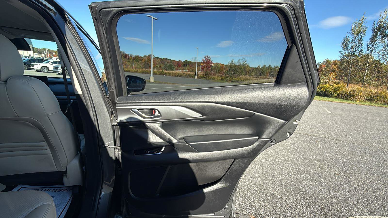 Used 2022 MAZDA CX-9 Touring image 20