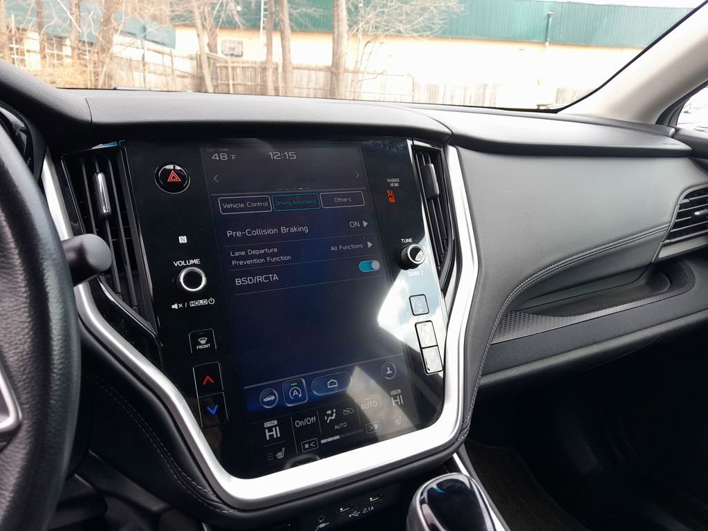 Used 2022 Subaru Outback Premium image 24