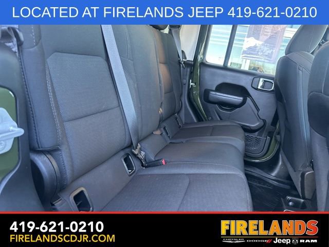 Used 2023 Jeep Gladiator Willys image 10