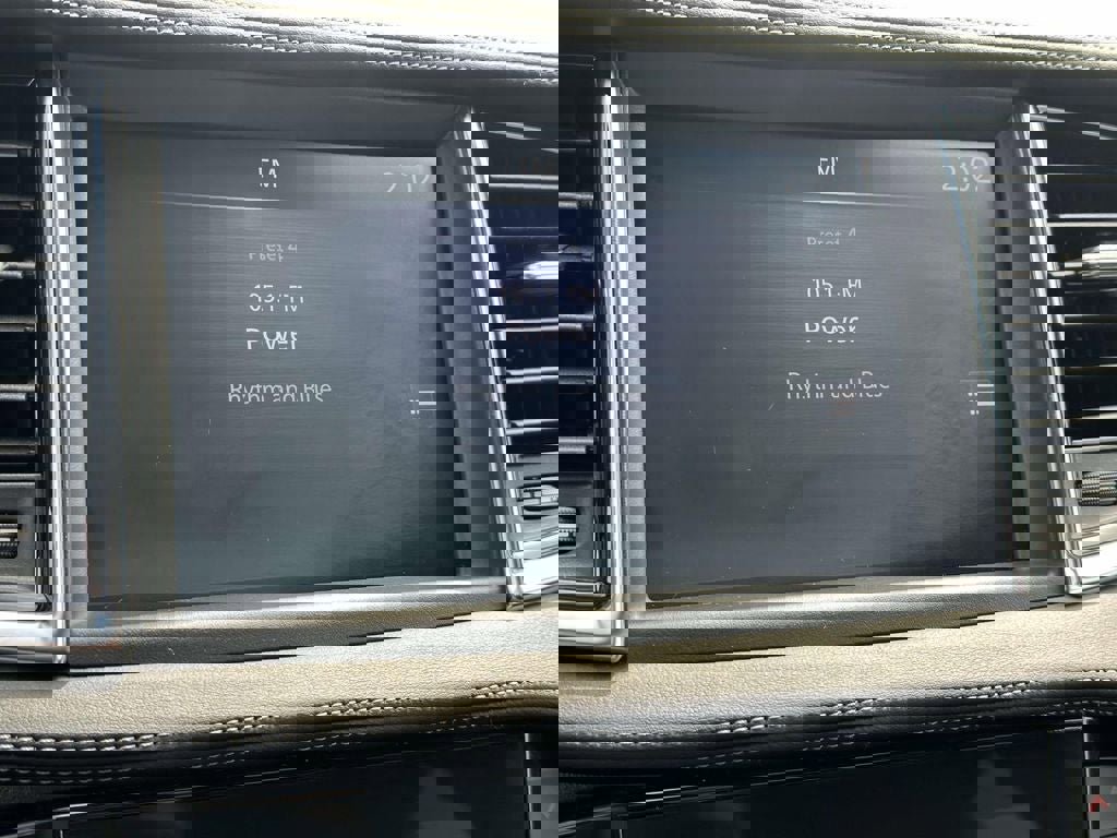 Used 2025 INFINITI QX55 Luxe w/ Cargo Package image 24