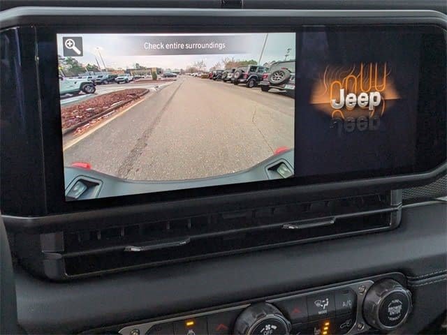 New 2026 Jeep Gladiator Mojave w/ Safety Group AWD/4WD image 11