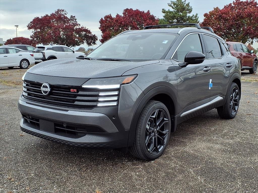 New 2026 Nissan Kicks SR w/ Cold Weather Package image 3