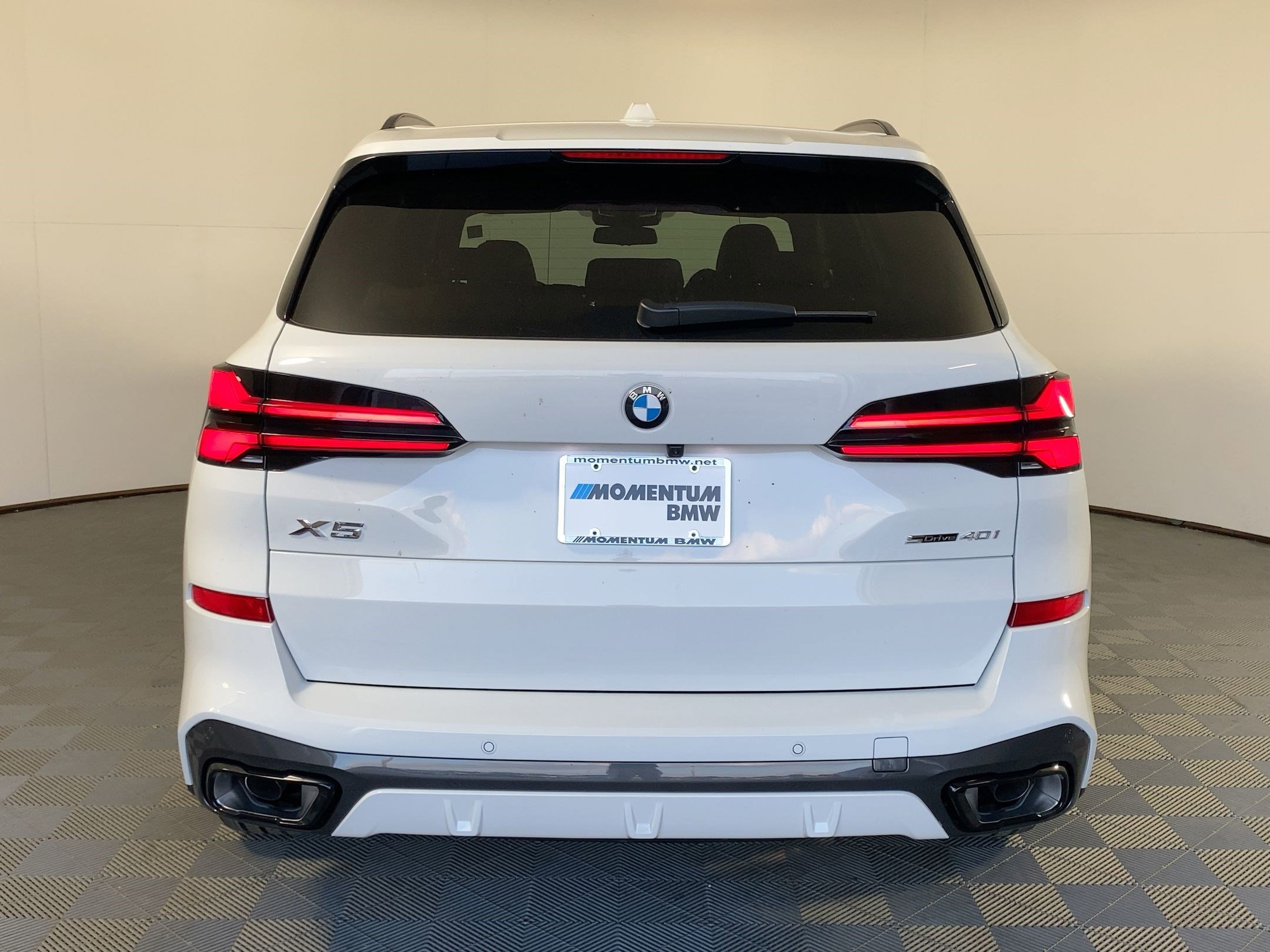 New 2026 BMW X5 sDrive40i w/ M Sport Package image 8