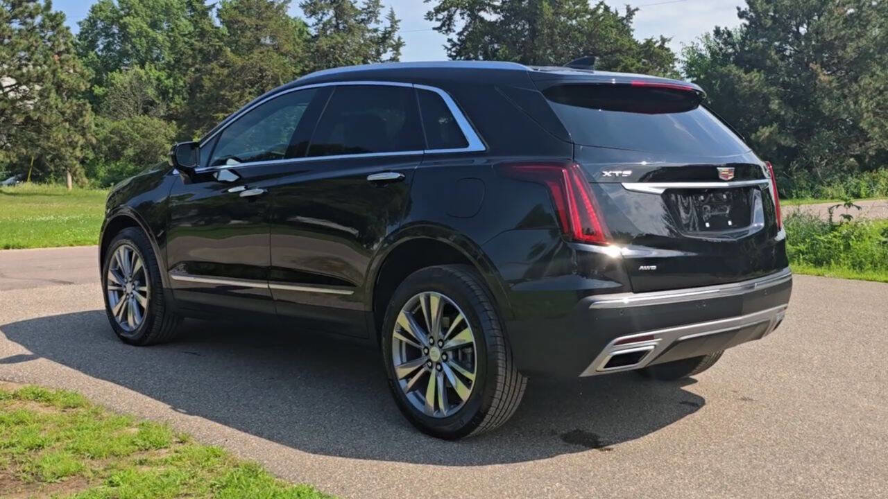 Used 2024 Cadillac XT5 Premium Luxury image 3