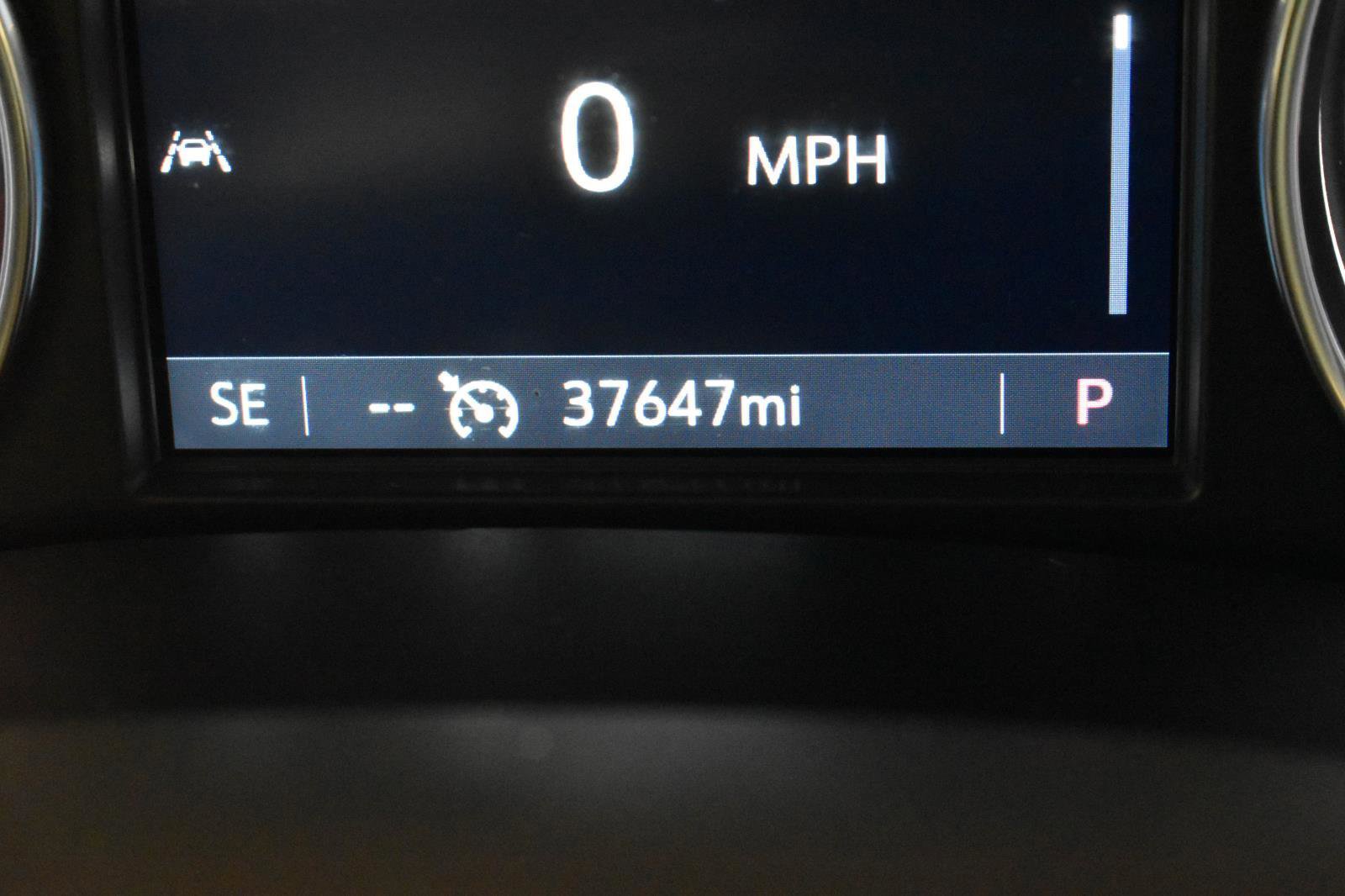 Used 2024 Buick Enclave Essence w/ Sport Touring Edition image 26