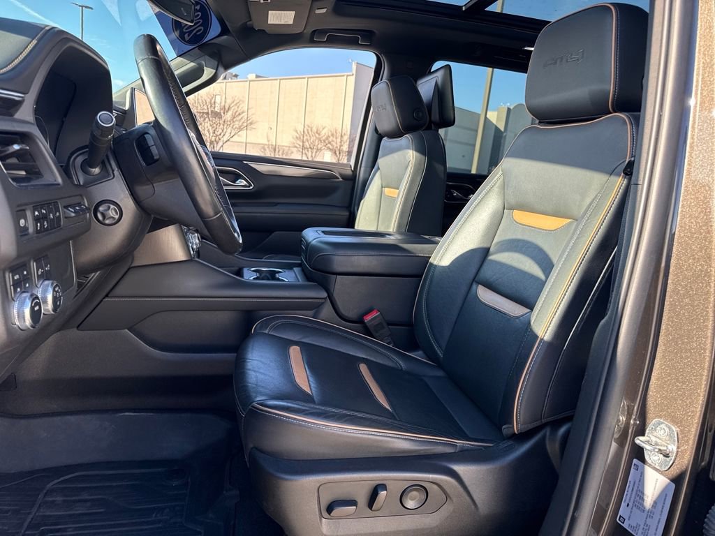 Used 2021 GMC Yukon AT4 w/ AT4 Premium Package image 18