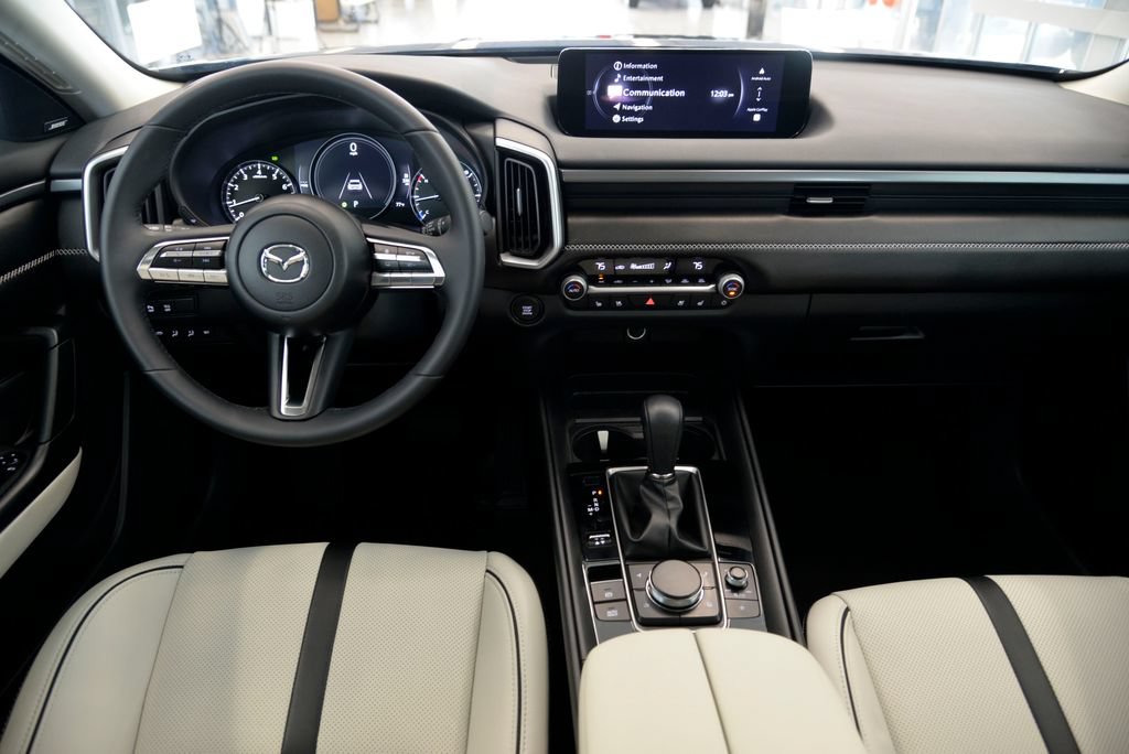 Certified 2026 MAZDA CX-50 AWD 2.5 S w/ Premium Package image 17