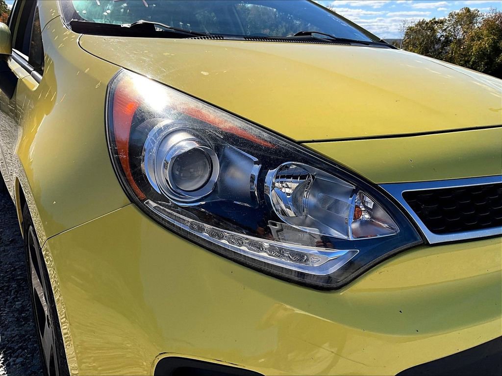 Used 2016 Kia Rio SX image 25