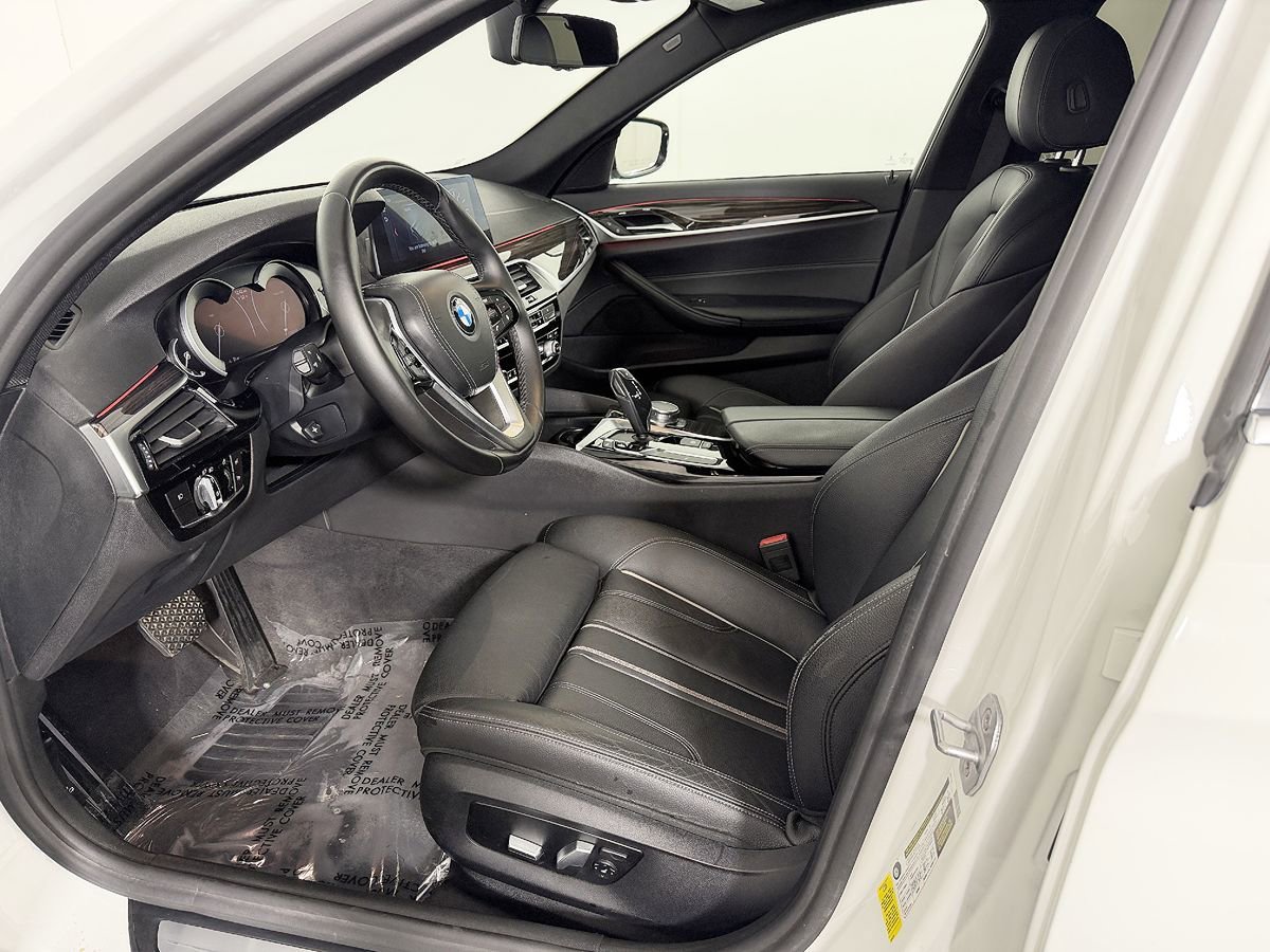 Used 2017 BMW 540i RWD image 29