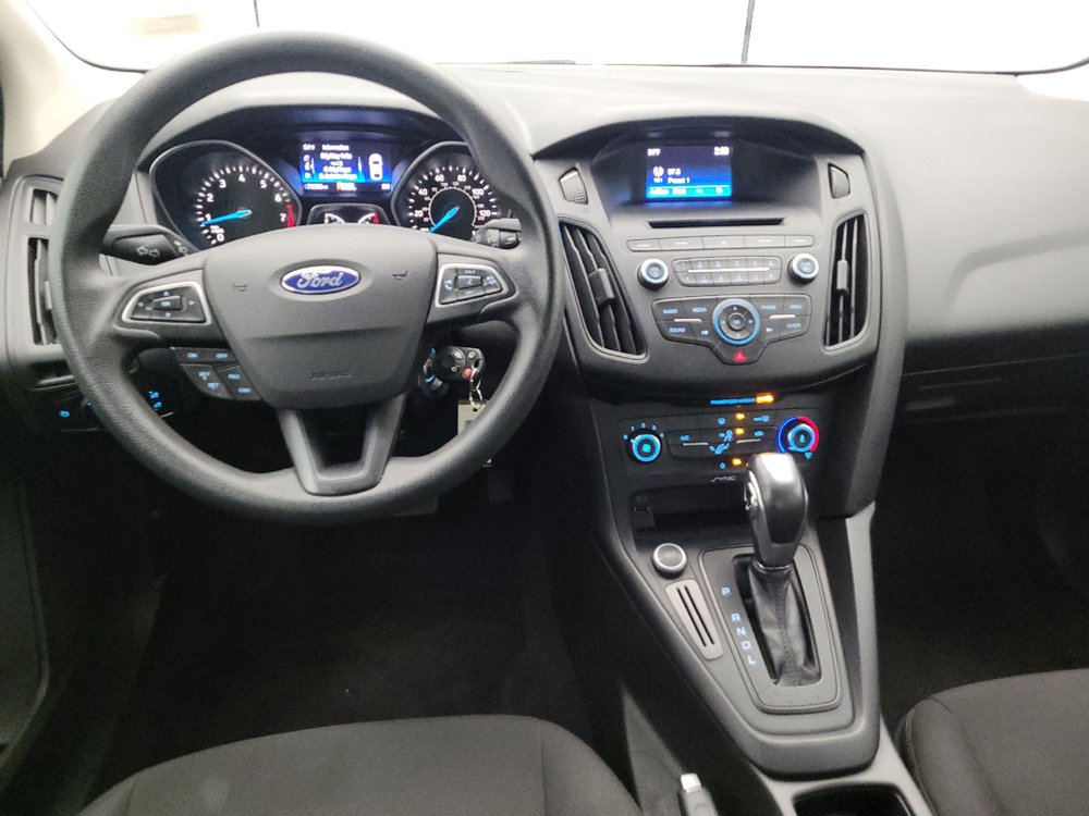 Used 2016 Ford Focus SE FWD image 22