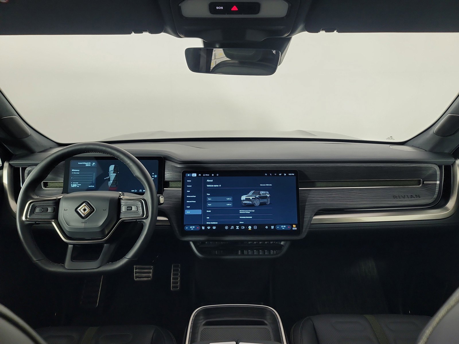 Used 2024 Rivian R1S Adventure image 27