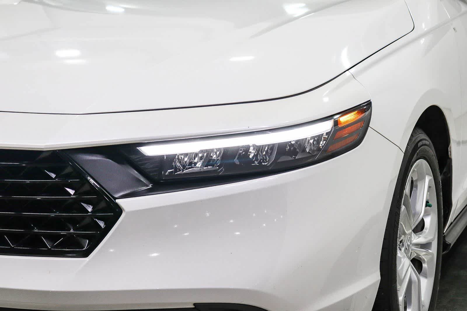 Used 2023 Honda Accord LX image 7