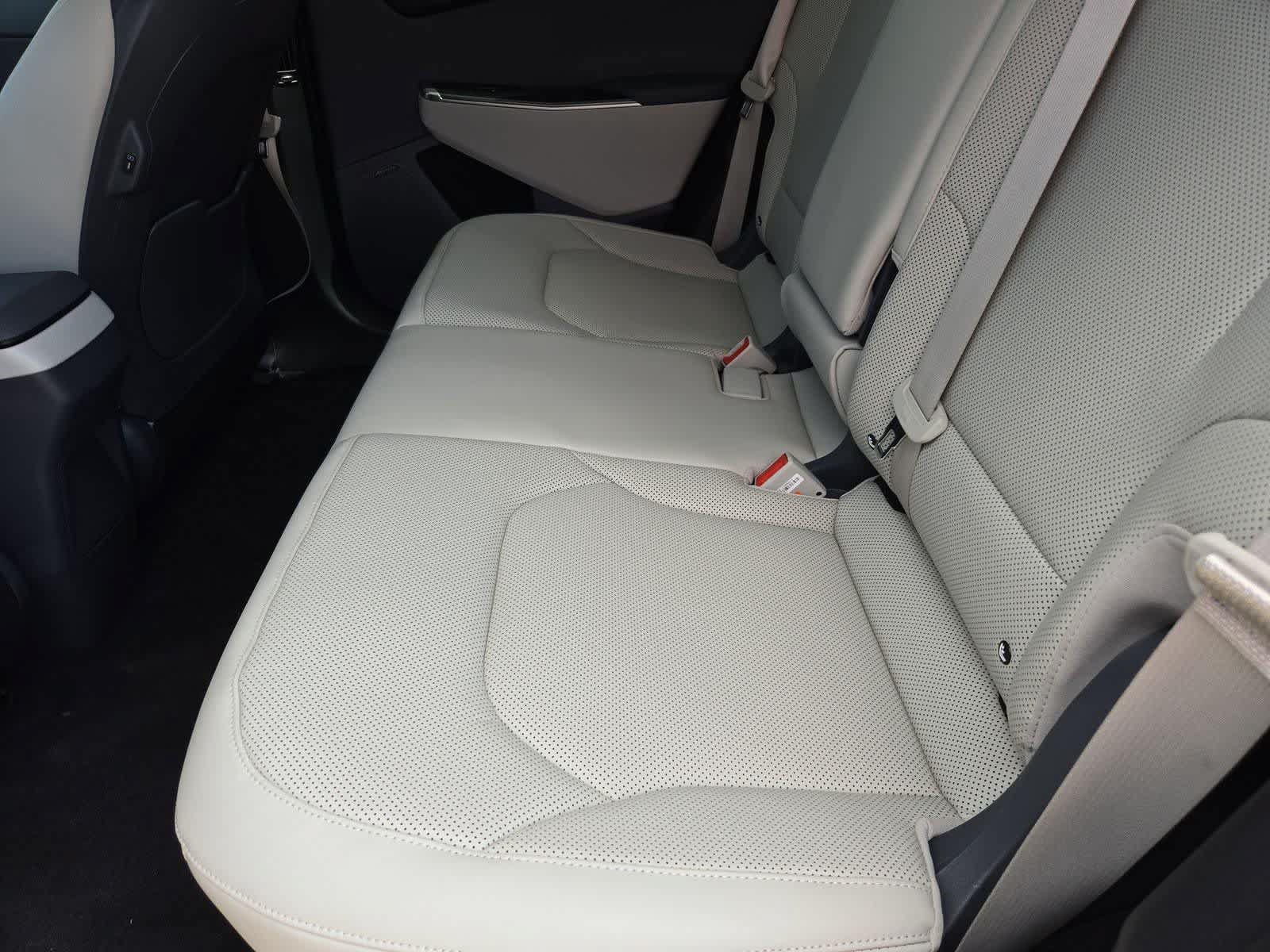 Certified 2023 Kia EV6 Wind w/ Wind Technology Package RWD image 18