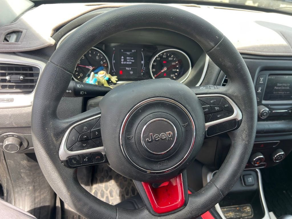 Used 2018 Jeep Compass Sport image 15