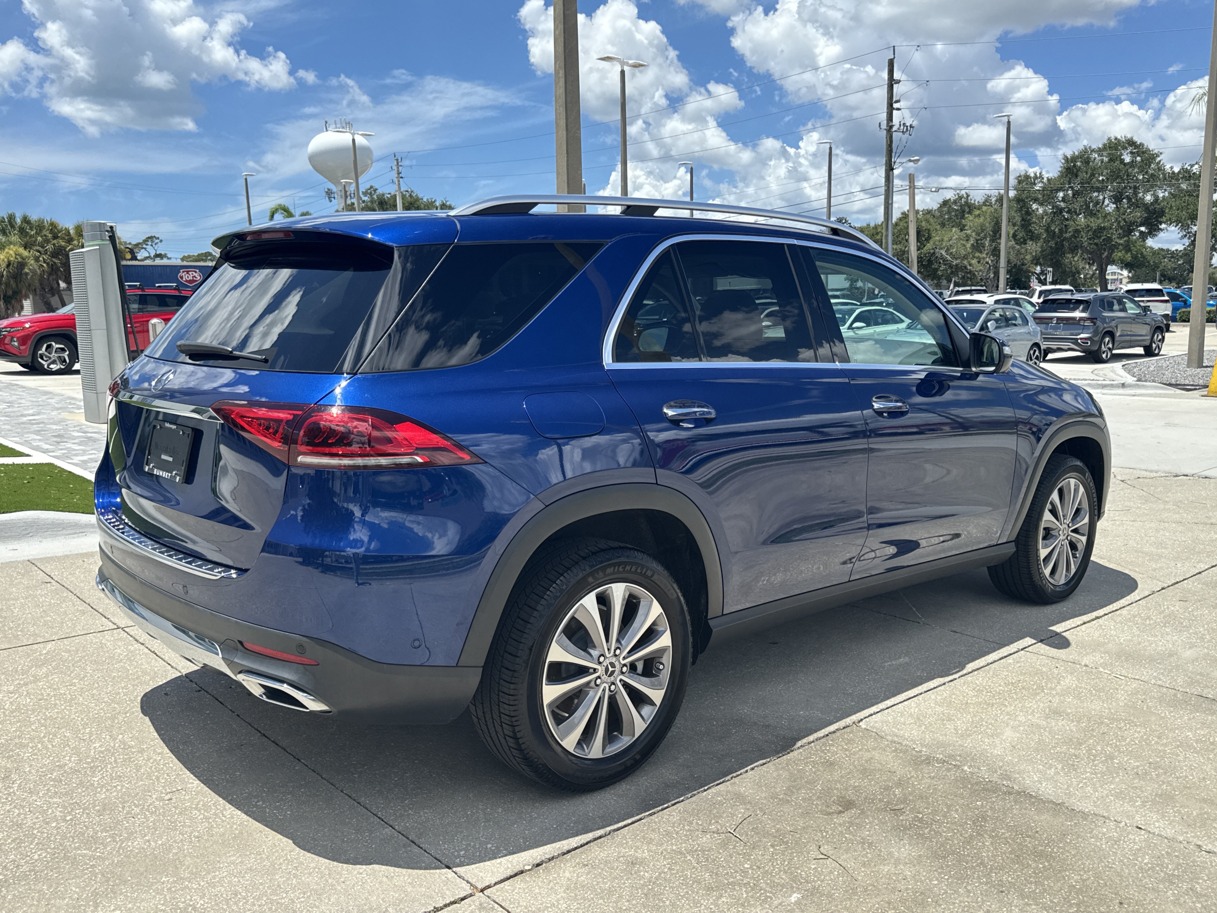 Used 2022 Mercedes-Benz GLE 350 image 4