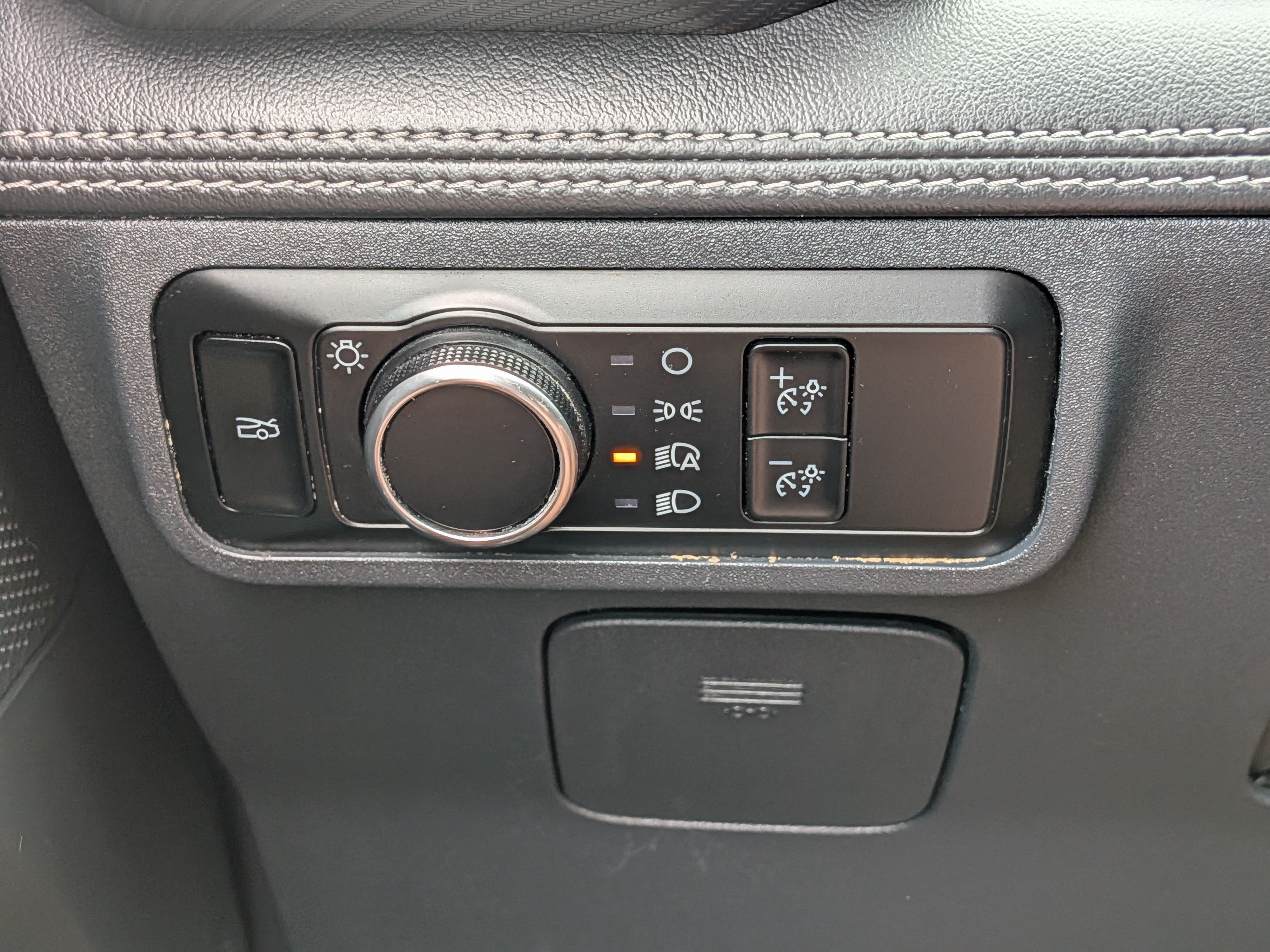 Used 2024 Ford Mustang Premium RWD image 21